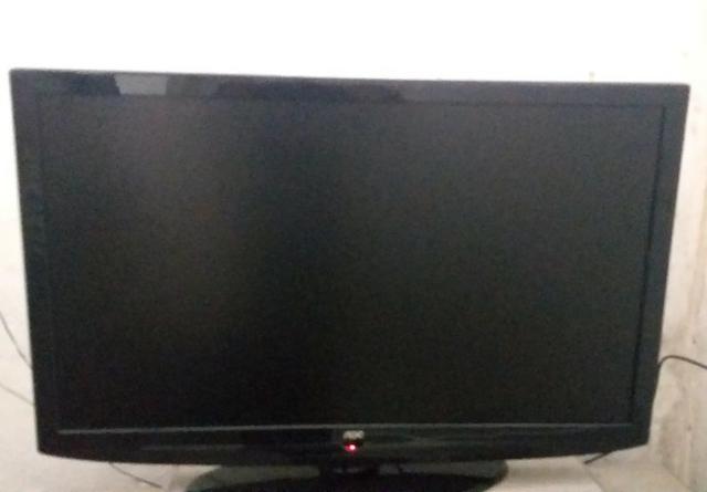 TV e lavadora de roupa
