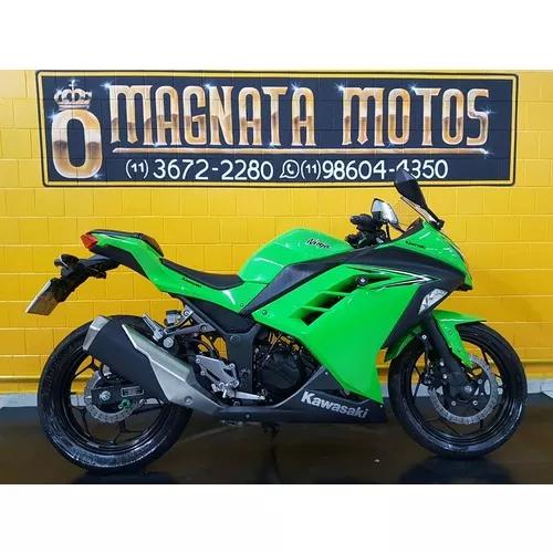 Kawasaki Ninja 300 2018 - Verde - Impecável