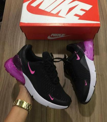 Nike Air Max 270