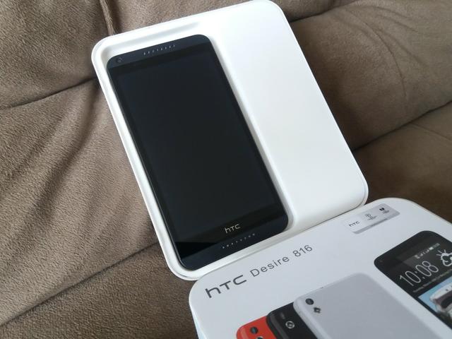 Vendo/Troco: Celular HTC Desire 816 - Tela de 5.5 (bem