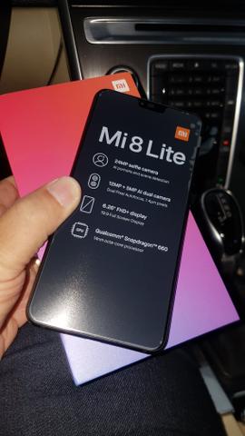 Xiaomi Mi8 Lite - 64 gb - Preto