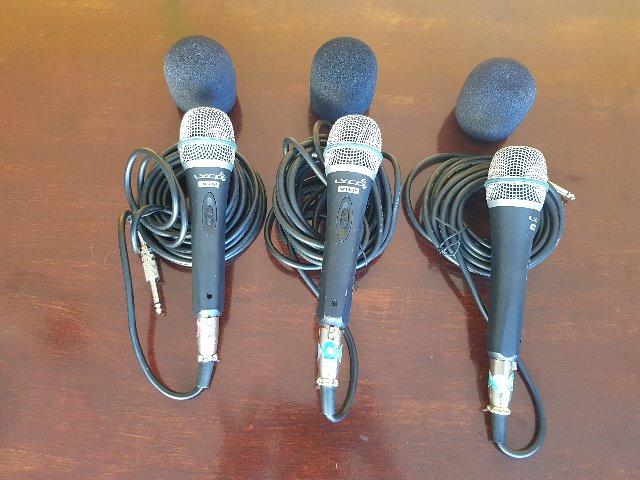 5 Microfones e 3 Suportes para Microfone + 1 Cabo de