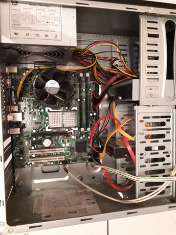 PC semi novo