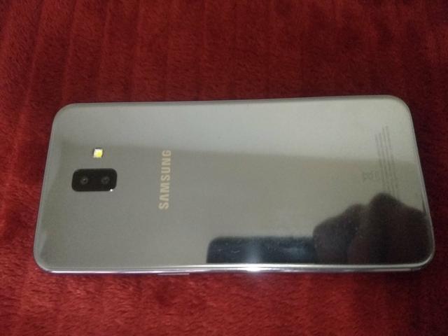 Samsung Galaxy j6+ 32g em ótimo estado