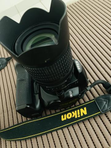 Câmera profissional c/ flash nikon