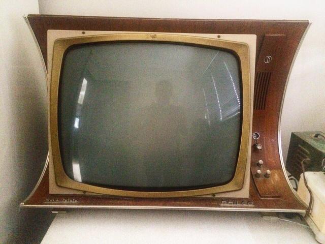 TV anos 60 funcionando