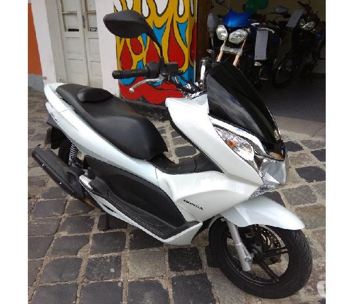 HONDA PCX 150 AUTOMATICA 2014 EM 12X DE 820 NO CARTAO