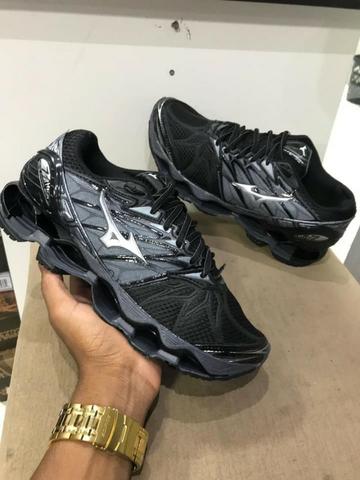 Tenis Mizuno