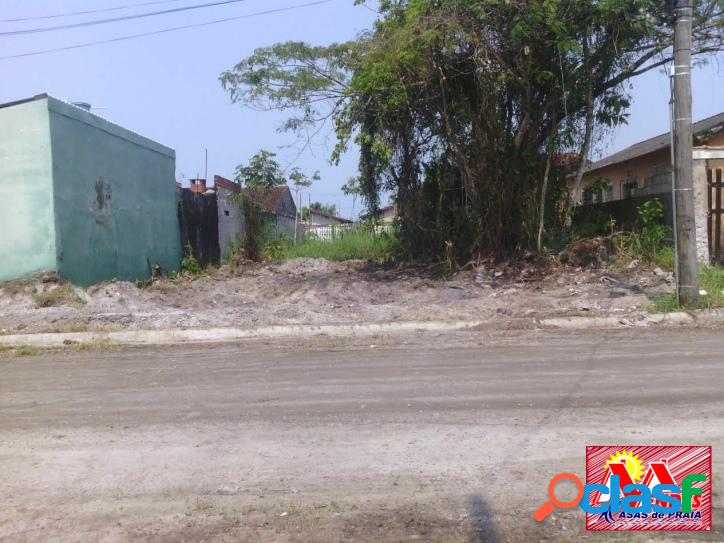 Terreno lote inteiro em Mongaguá na Mendes Casas de Praia