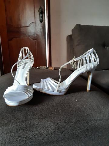 Vendo sapato