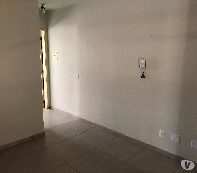 Apartamento Um Dormitório Colorido