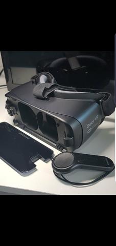 Óculos de realidade virtual Samsung Gear Vr com controle