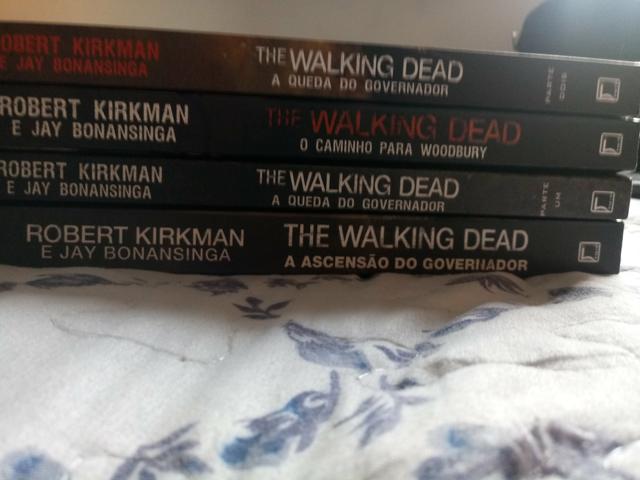 4 Livros THE WALKING DEAD