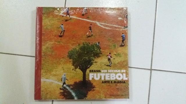 Livro Brasil - Um Século De Futebol, Arte E Magia