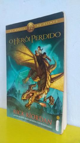 Livro "o herói perdido"