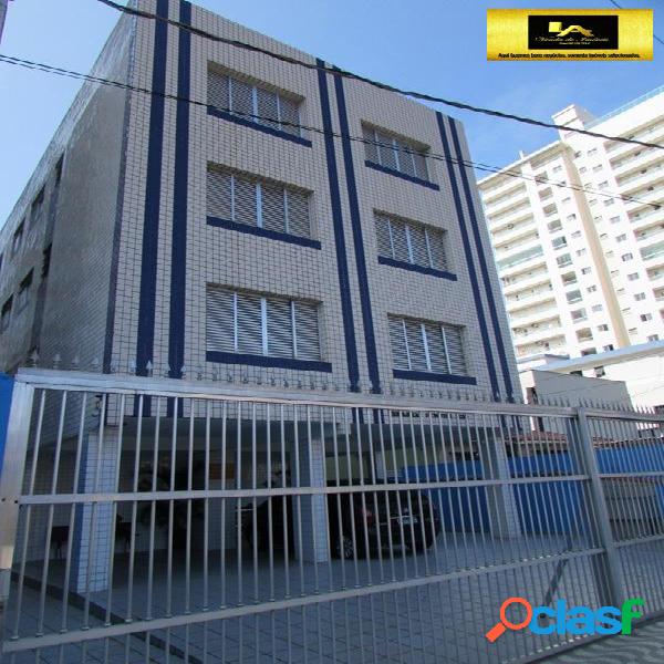 Lindo apartamento com 1 Dorm. Reformado no Canto do Forte