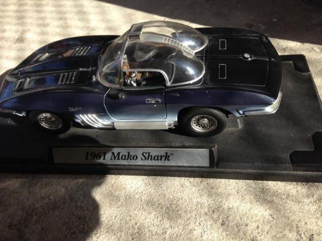 Miniatura corvette Mako Shark cm