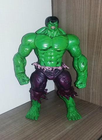 Vendo ou Troco Hulk Marvel Select
