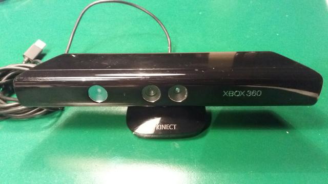 Kinect xbox 360 com 1 game