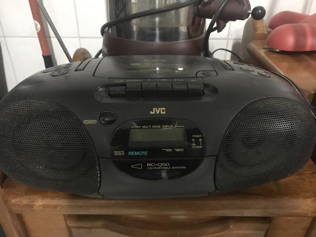 Mini System JVC em ótimo estado de conservação