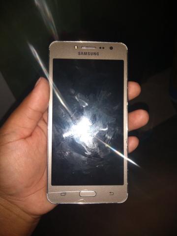 Vendo J2 prime dourado