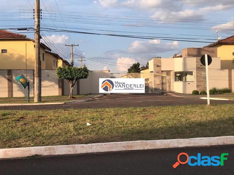 Apartamento com 2 dorms em Campo Grande - Tiradentes por 180