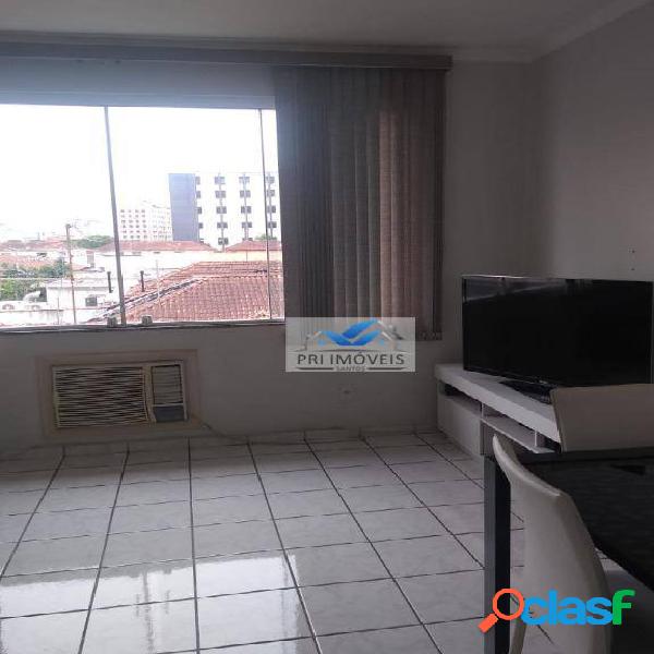 Apartamento com 3 dormitórios à venda, 90 m² por R$