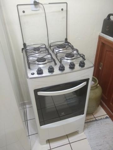 Fogão 4 Bocas Electrolux em ótimo estado