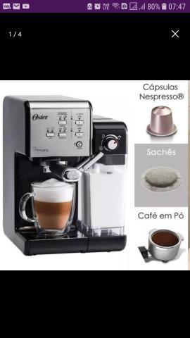 Maquina de café expresso e moedor de grãos