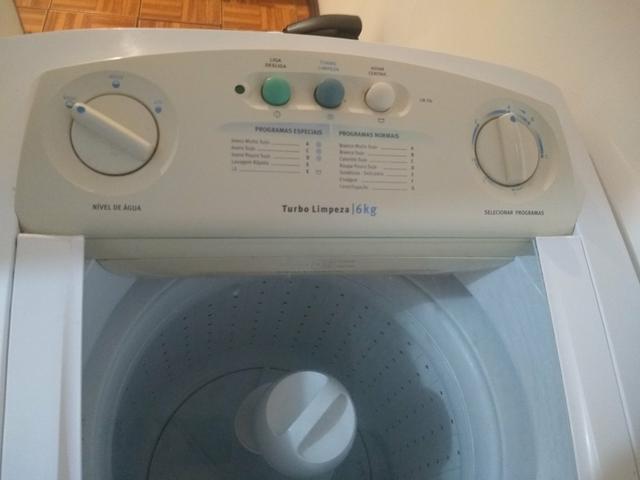 Máquina de lavar roupa Electrolux 6kg