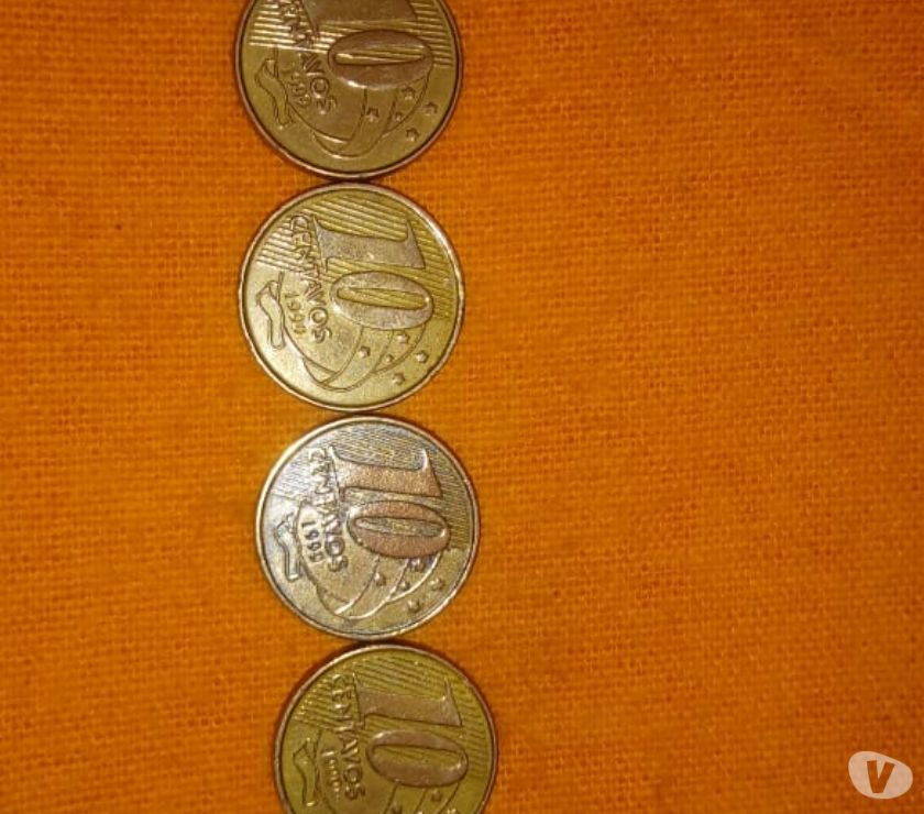 Raras Moedas de 10 Centavos do ano  em bronze alumínio