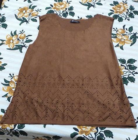 Blusa tecido suede