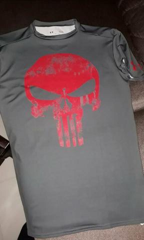 Camisa de Compressão Under Armour Punisher