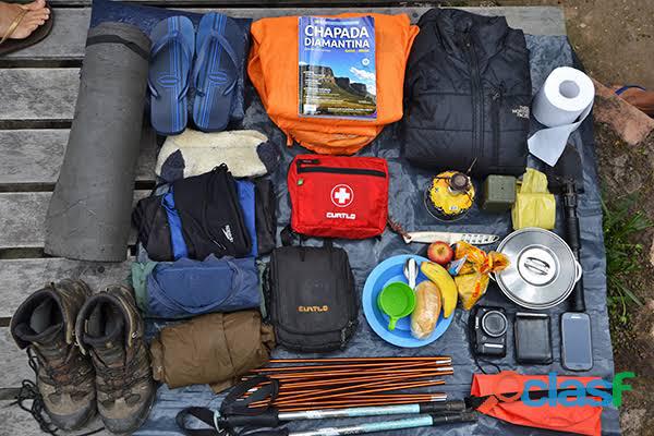 Compro equipamentos de trekking, camping e montanhismo