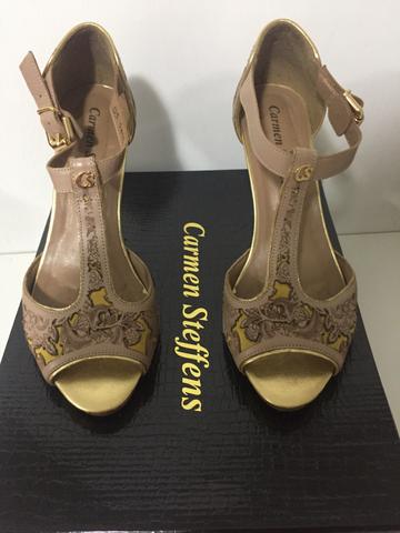 Sandália Carmen Steffens