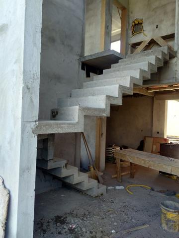 Escadas em concreto