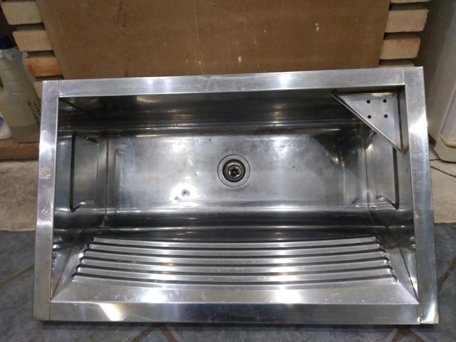 Tanque Inox Grande - 82cm