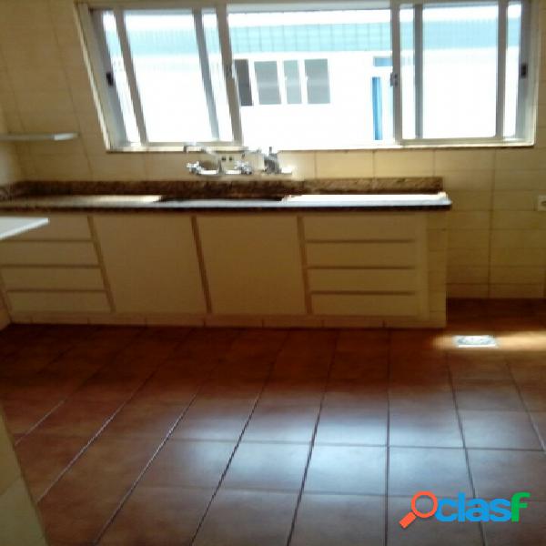 Apartamento - Locação Residencial - Santos - SP -