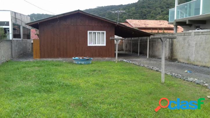 CASA 02 QUARTOS EM BOMBINHAS