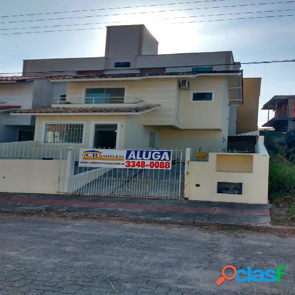 Casa ampla - 2 dormitórios