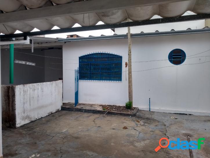 Excelente casa, Jardim Bela Vista, 3 dormitórios com 1