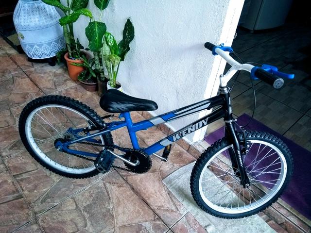 BICICLETA aro 20 semi nova