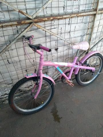 Vende bicicleta infantil pneus novos 120