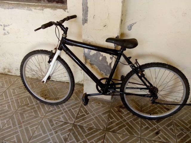 Vendo Bicicleta aro 24 tamanho médio