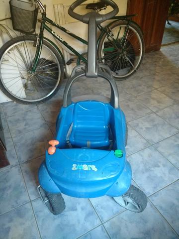 Vendo um carrinho