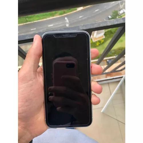 iPhone Xr 64 Gigas