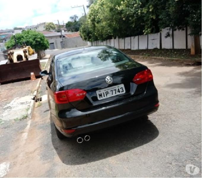 Vw - Volkswagen Jetta novíssimo - 2011