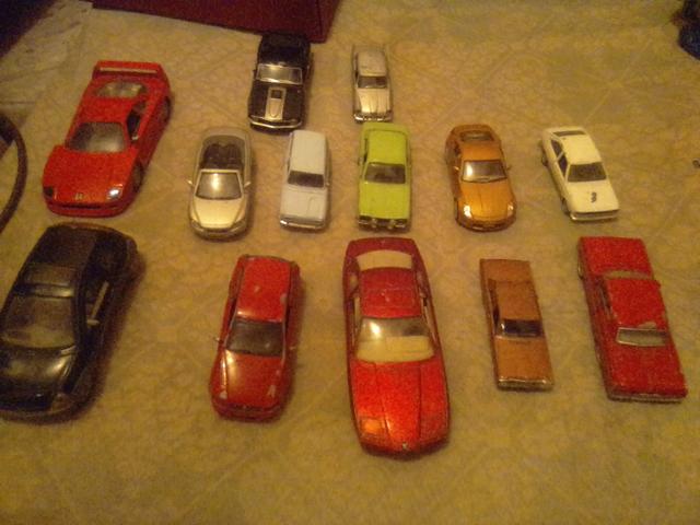 Carrinhos miniatura 5 reais