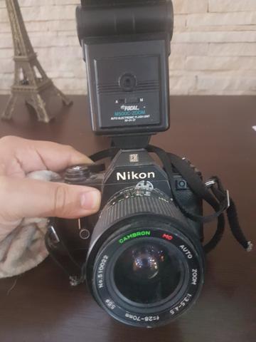 Câmera antiga Nikon