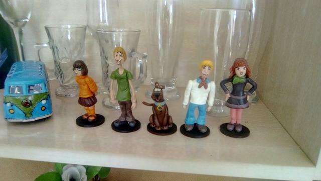 Coleçao scoobydoo e looneytunes